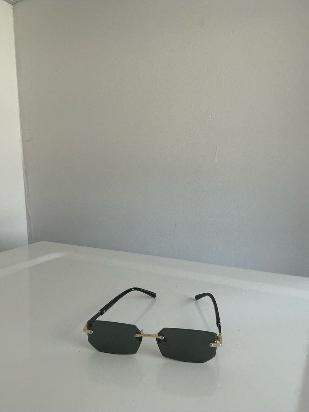 Men's Rimless Rectangle Sunglasses in Dark Green and Gold